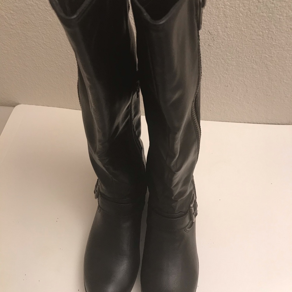 Material Girl women’s black riding boots 6 1/2